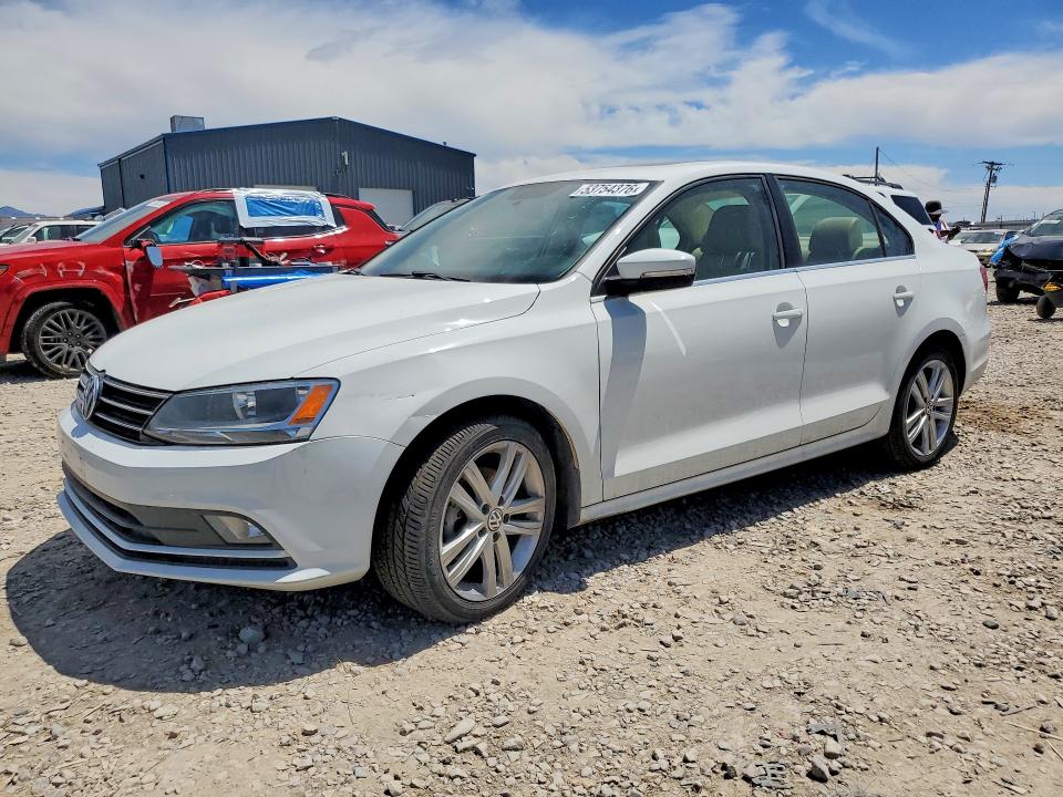 53754376 :رقم المزاد ، 3VWLA7AJ6FM304270 vin ، 2015 Volkswagen Jetta مزاد بيع