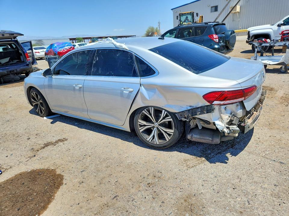 53474136 :رقم المزاد ، 1VWSA7A38MC008114 vin ، 2021 Volkswagen Passat مزاد بيع