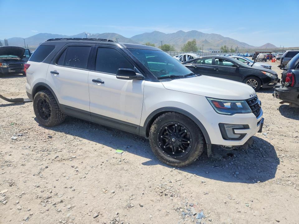 52830796 :رقم المزاد ، 1FM5K8GT9HGA93548 vin ، 2017 Ford Explorer مزاد بيع