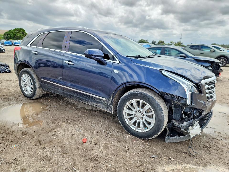 52215736 :رقم المزاد ، 1GYKNARS4KZ192228 vin ، 2019 Cadillac Xt5 مزاد بيع