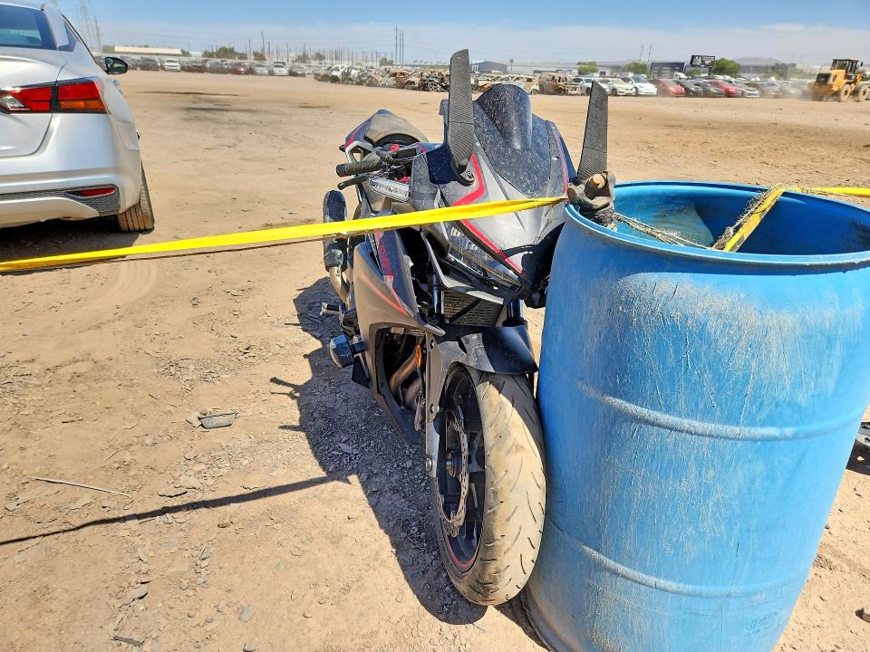 53993376 :رقم المزاد ، MLHPC6217L5100552 vin ، 2020 Honda Cbr500 مزاد بيع