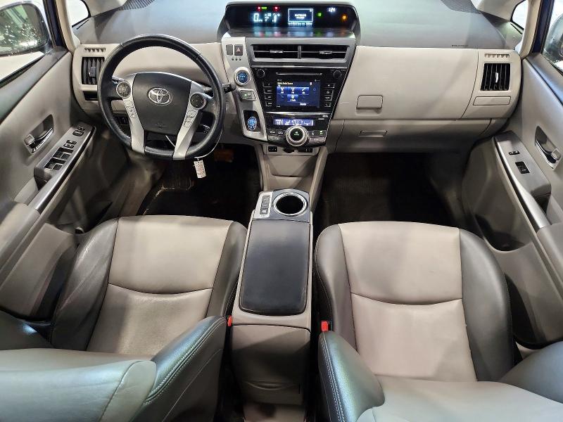 53757296 :رقم المزاد ، JTDZN3EUXHJ071301 vin ، 2017 Toyota Prius V مزاد بيع