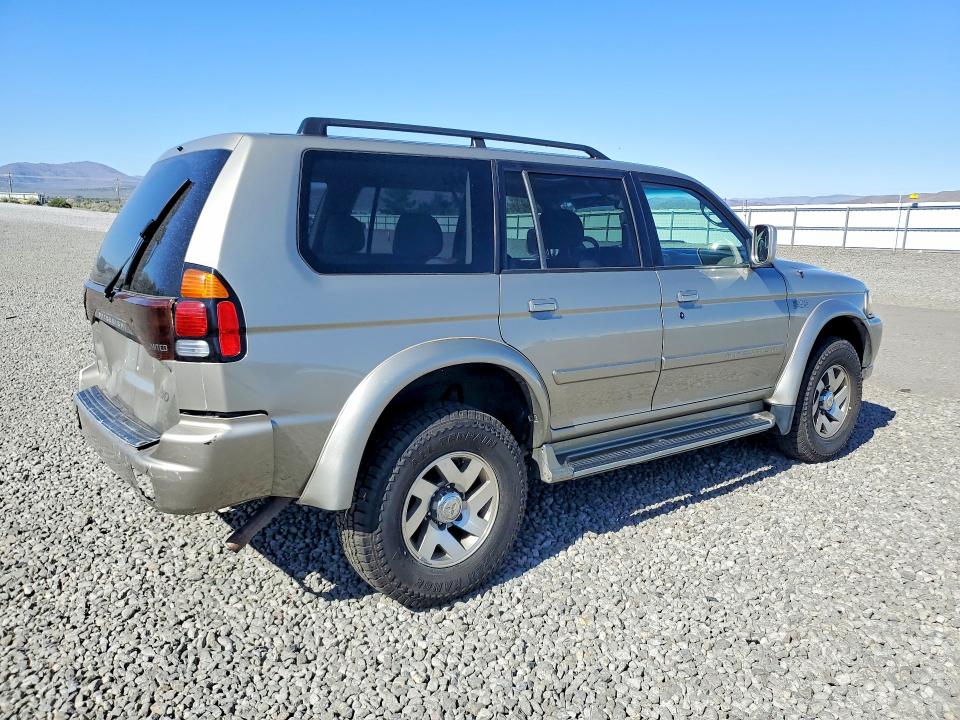 52503906 :رقم المزاد ، JA4MT41R92J051095 vin ، 2002 Mitsubishi Montero مزاد بيع