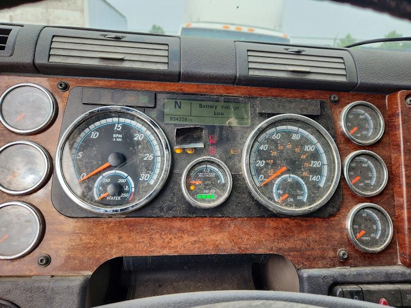 2016 Freightliner Cascadia 125 მანქანა იყიდება აუქციონზე, vin: 1FUJGLD57GLHB6949, აუქციონის ნომერი: 53920016