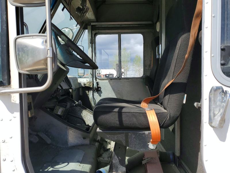 Продаж на аукціоні авто 2004 Freightliner Chassis, vin: 4UZAANBW34CM61645, номер лоту: 50791776