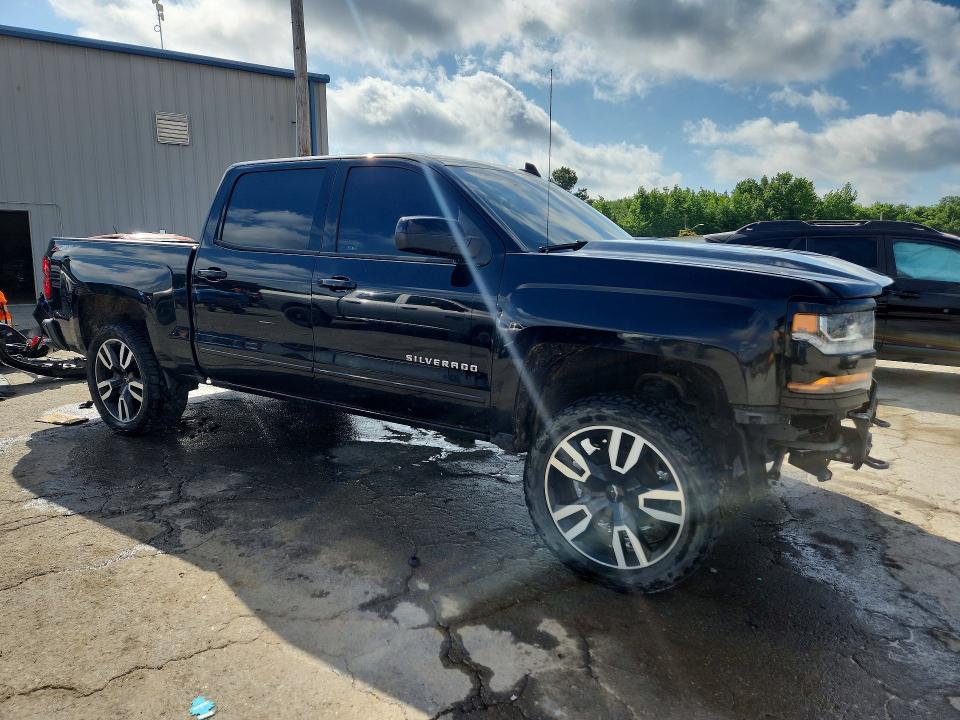 Aukcja sprzedaży 2017 Chevrolet Silverado, vin: 3GCUKREC2HG176672, numer aukcji: 53899996