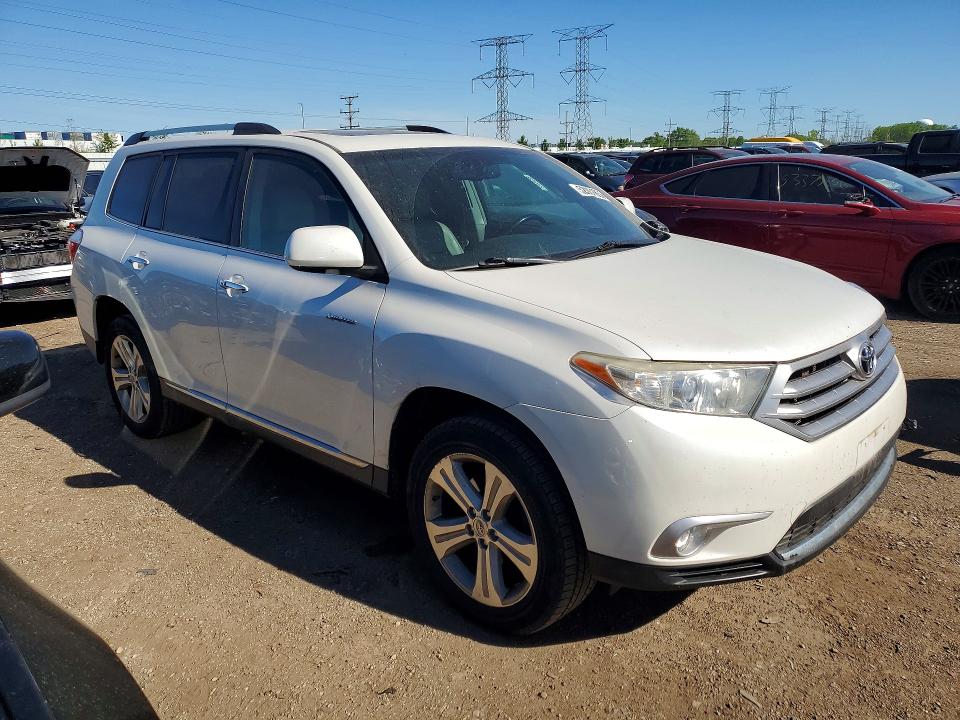 52901856 :رقم المزاد ، 5TDDK3EH6DS233850 vin ، 2013 Toyota Highlander مزاد بيع