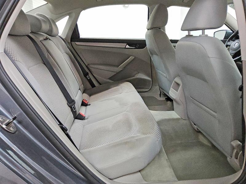 49619256 :رقم المزاد ، 1VWAP7A33DC093910 vin ، 2013 Volkswagen Passat مزاد بيع