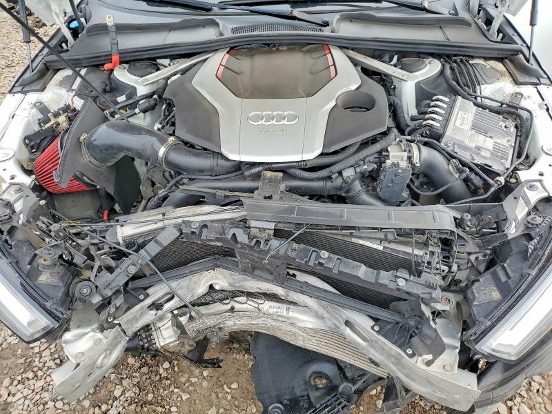 Продажа на аукционе авто 2018 Audi S4, vin: WAUB4AF42JA002869, номер лота: 53950346