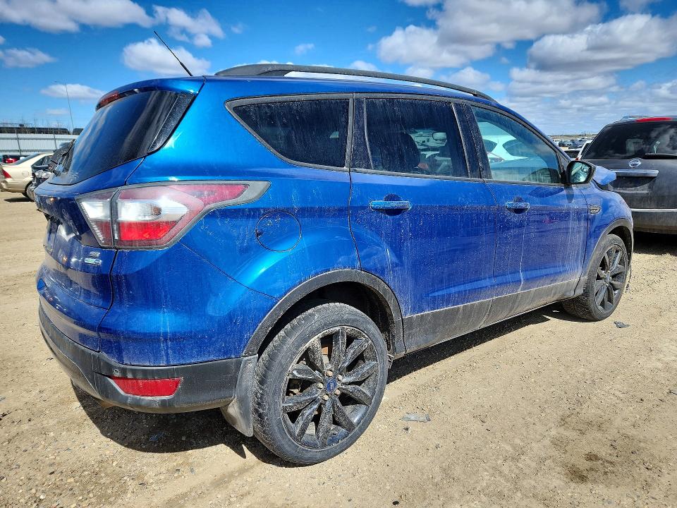 51715596 :رقم المزاد ، 1FMCU9GD4HUA06530 vin ، 2017 Ford Escape مزاد بيع