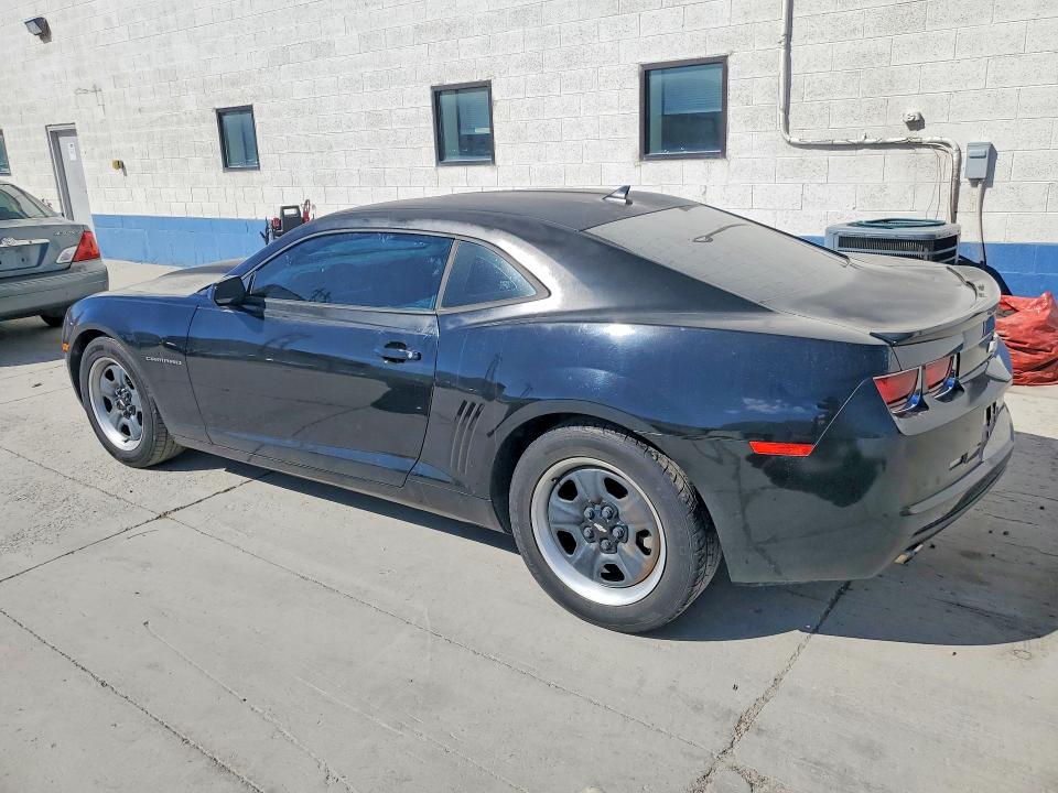 2013 Chevrolet Camaro მანქანა იყიდება აუქციონზე, vin: 2G1FA1E33D9239899, აუქციონის ნომერი: 53261536