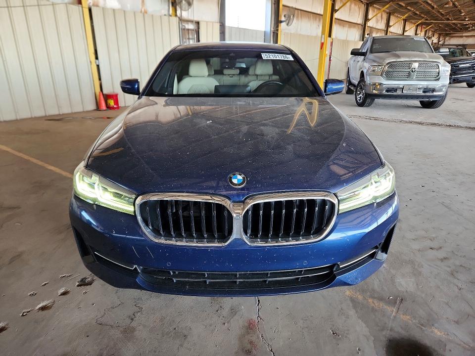 52101786 :رقم المزاد ، WBA53BH02NWX47453 vin ، 2022 Bmw 530 مزاد بيع