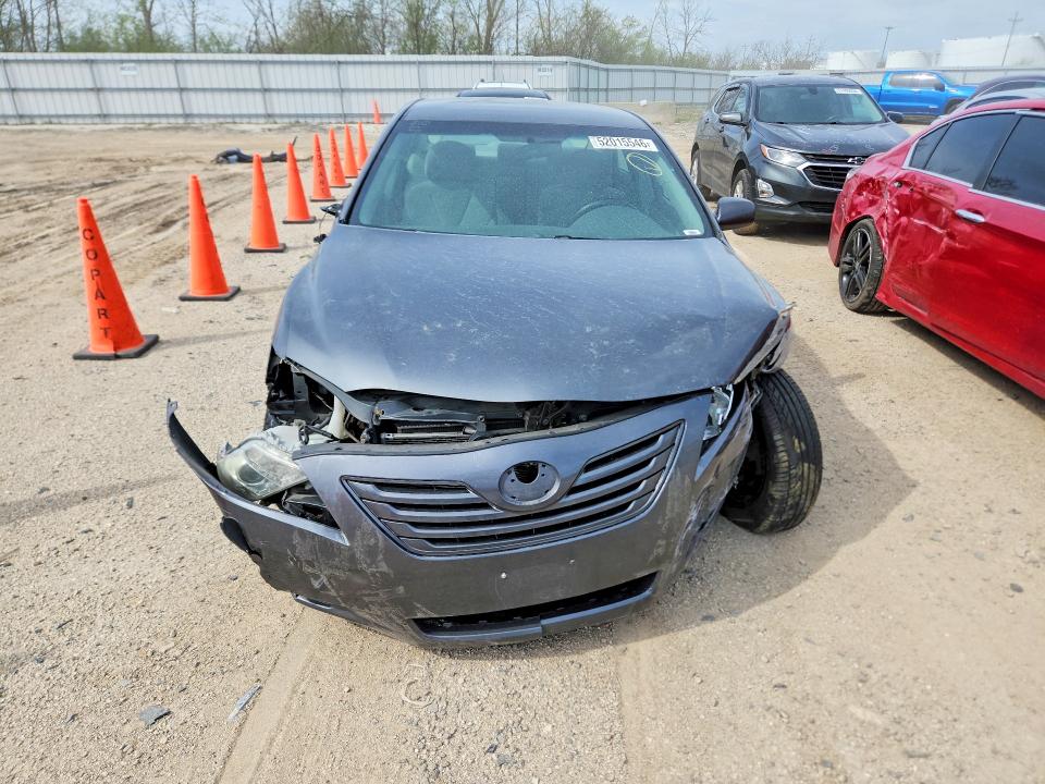 52015546 :رقم المزاد ، 4T1BE46K27U602214 vin ، 2007 Toyota Camry مزاد بيع