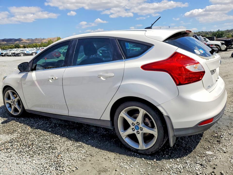 2012 Ford Focus მანქანა იყიდება აუქციონზე, vin: 1FAHP3N26CL257926, აუქციონის ნომერი: 55567736