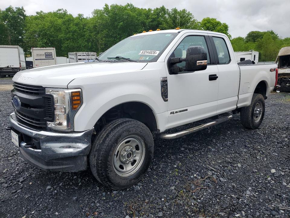 Auction sale of the 2018 Ford F350, vin: 1FT8X3BT8JEC73683, lot number: 53244826