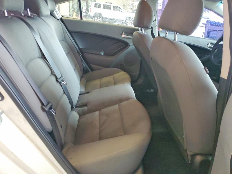 55039126 :رقم المزاد ، 3KPFK4A73HE041216 vin ، 2017 Kia Forte مزاد بيع