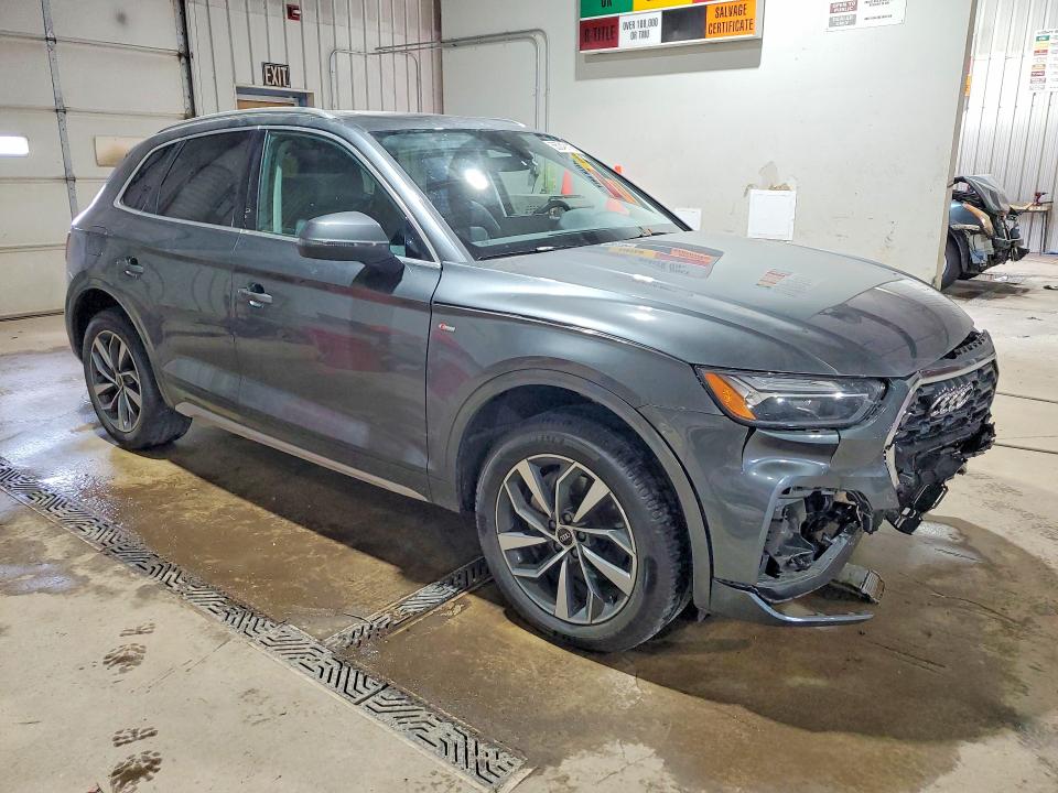 55049116 :رقم المزاد ، WA1EAAFY8N2083799 vin ، 2022 Audi Q5 مزاد بيع