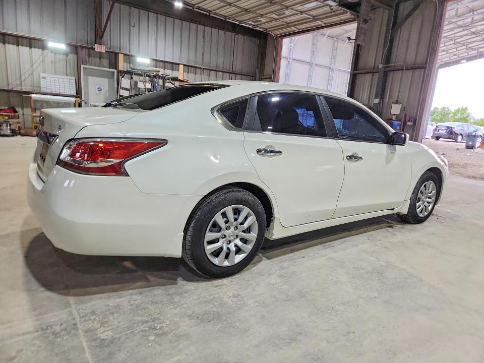 Aukcja sprzedaży 2015 Nissan Altima, vin: 1N4AL3AP7FN325920, numer aukcji: 52432626