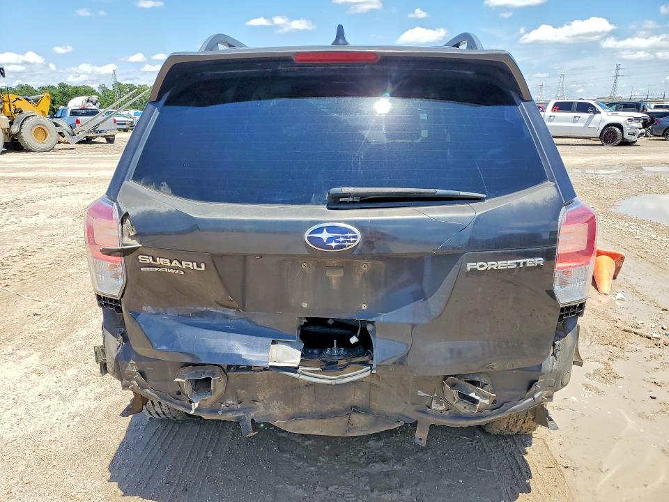 Продажа на аукционе авто 2018 Subaru Forester, vin: JF2SJAECXJH406886, номер лота: 54391566