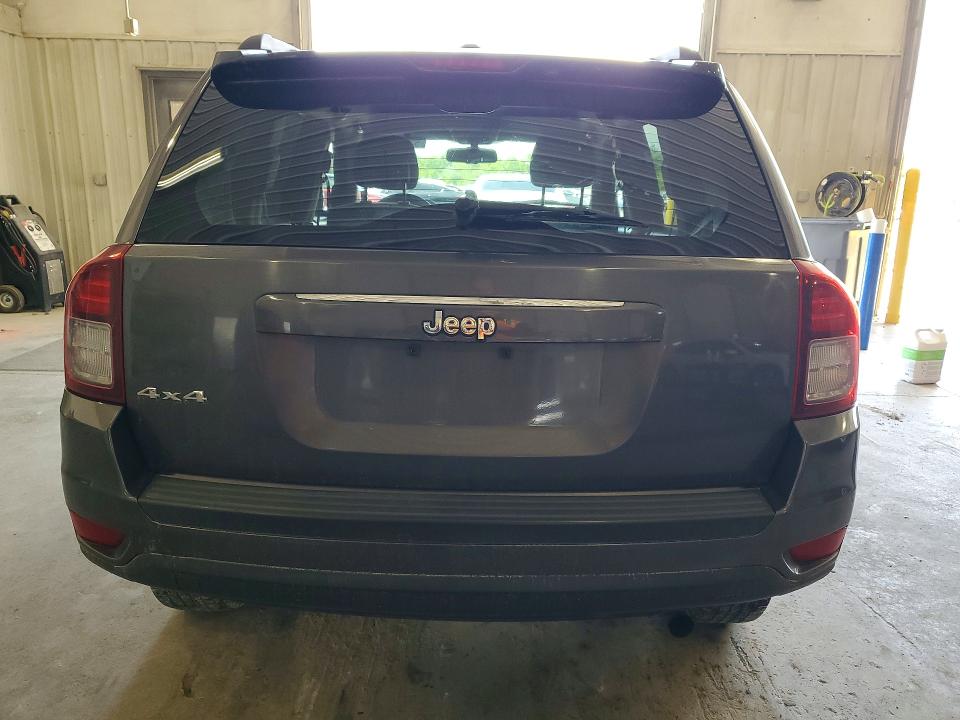 2017 Jeep Compass მანქანა იყიდება აუქციონზე, vin: 1C4NJDBB1HD142984, აუქციონის ნომერი: 52425486