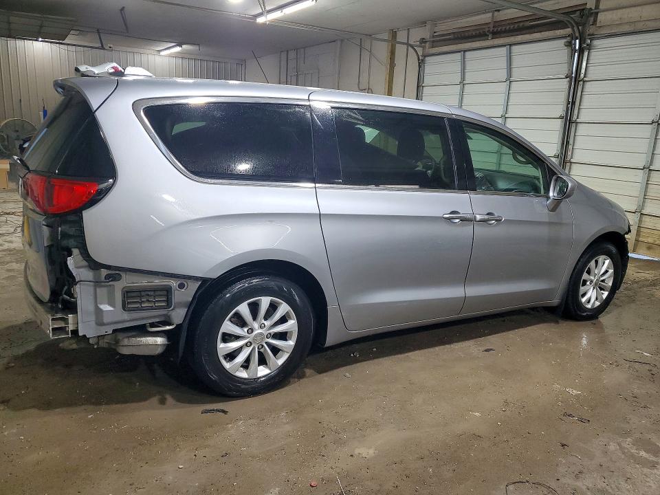 Продаж на аукціоні авто 2018 Chrysler Pacifica, vin: 2C4RC1FG1JR354089, номер лоту: 52519986