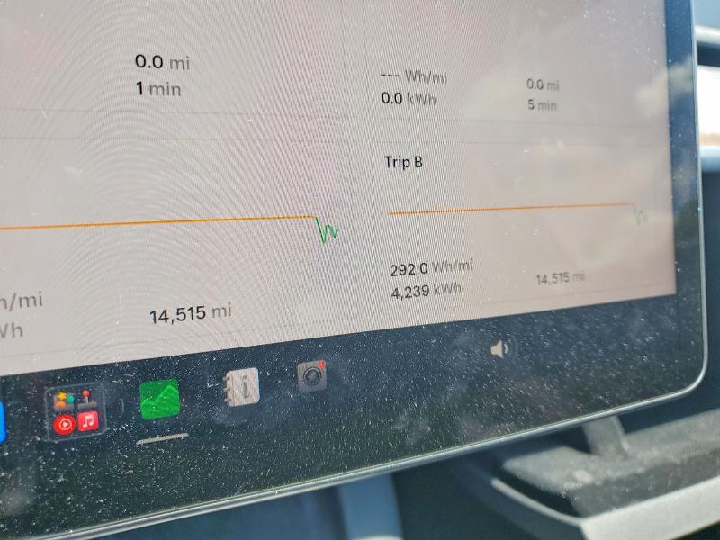2024 Tesla Model Y მანქანა იყიდება აუქციონზე, vin: 7SAYGDEEXRF206373, აუქციონის ნომერი: 55458456