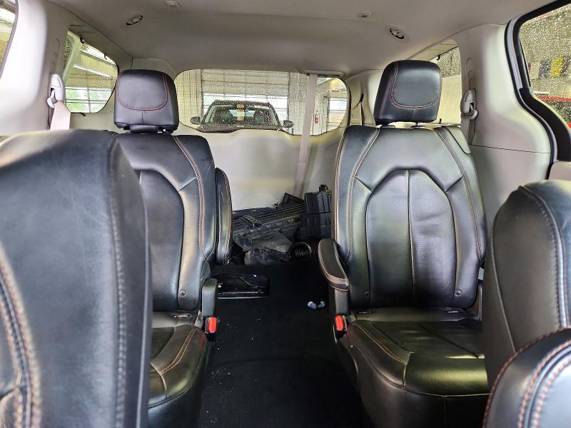 2018 Chrysler Pacifica მანქანა იყიდება აუქციონზე, vin: 2C4RC1BG6JR210964, აუქციონის ნომერი: 51665876