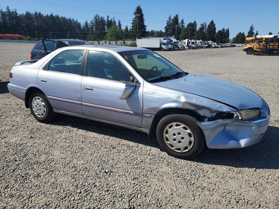 54719756 :رقم المزاد ، JT2BG22KXV0055134 vin ، 1997 Toyota Camry مزاد بيع