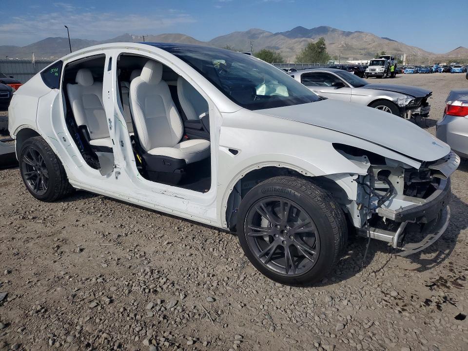 Продажа на аукционе авто 2025 Tesla Model Y, vin: 7SAYGAEE6SF257518, номер лота: 52888206