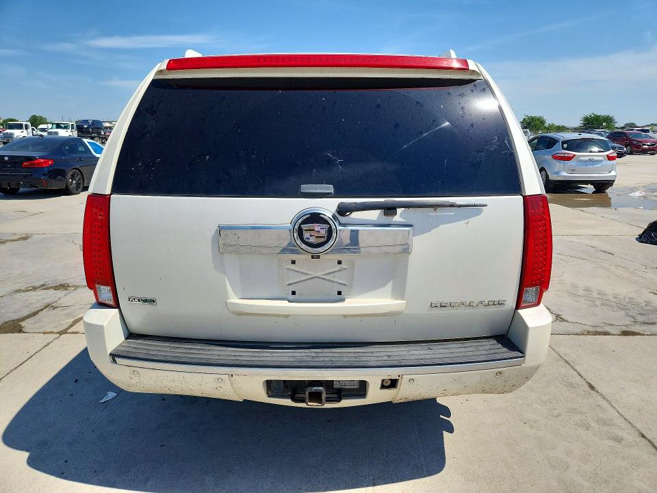 2010 Cadillac Escalade მანქანა იყიდება აუქციონზე, vin: 1GYUKJEF2AR173461, აუქციონის ნომერი: 53138236