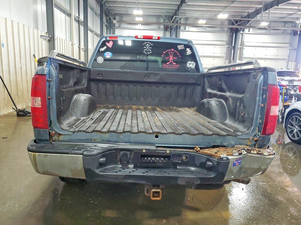 2013 Chevrolet Silverado მანქანა იყიდება აუქციონზე, vin: 3GCPKSE70DG281972, აუქციონის ნომერი: 53749006