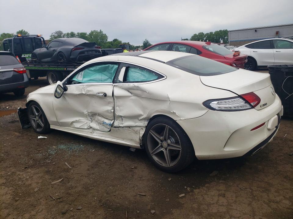 54389456 :رقم المزاد ، WDDWJ4KB4HF380844 vin ، 2017 Mercedes-benz C مزاد بيع