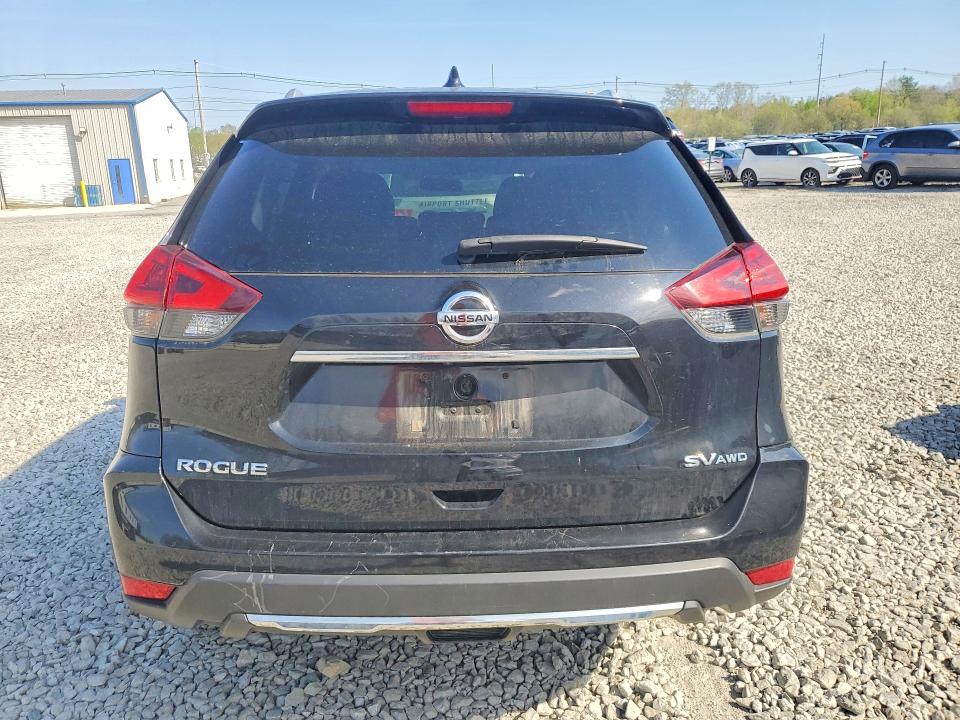 Продаж на аукціоні авто 2018 Nissan Rogue, vin: KNMAT2MV2JP593396, номер лоту: 51872796