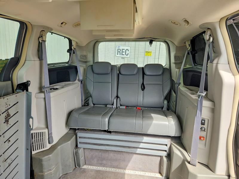 Продажа на аукционе авто 2010 Volkswagen Routan, vin: 2V4RW3D17AR306202, номер лота: 52422096