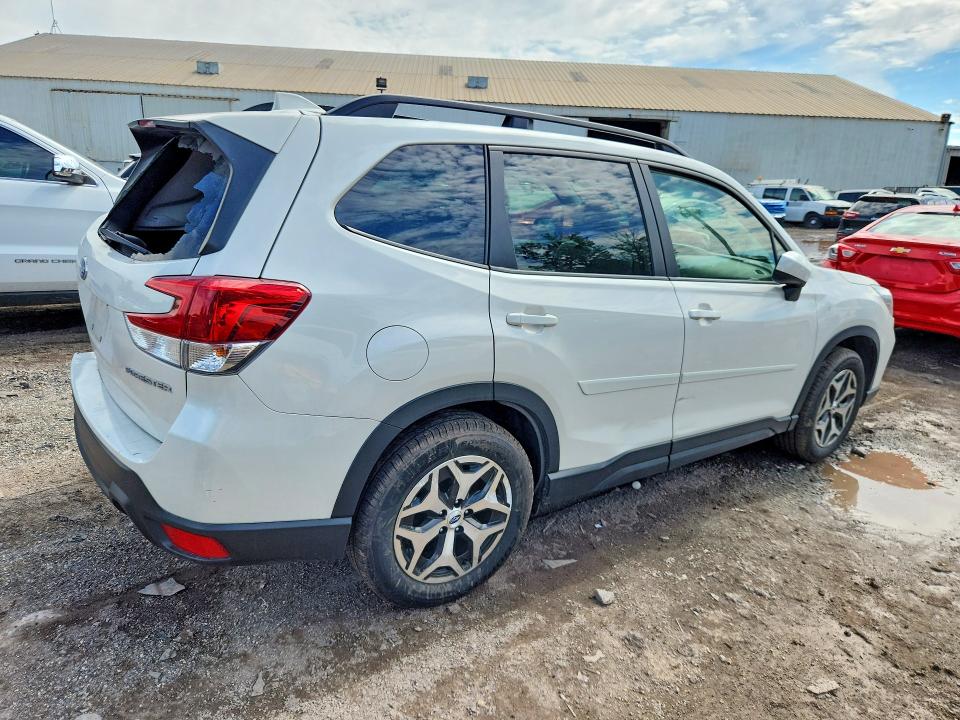 54962976 :رقم المزاد ، JF2SKAJC2MH592222 vin ، 2021 Subaru Forester مزاد بيع