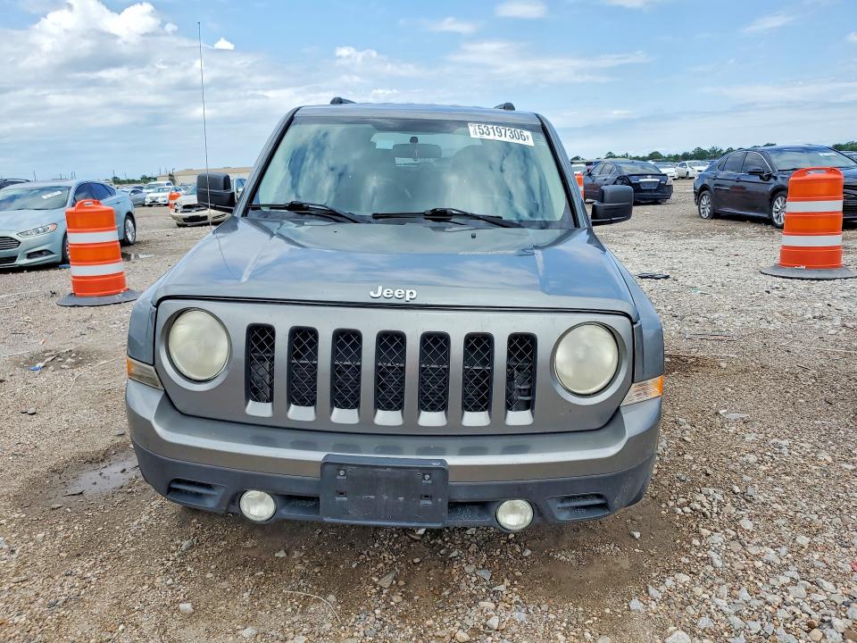 53197306 :رقم المزاد ، 1C4NJRFB7CD570171 vin ، 2012 Jeep Patriot مزاد بيع