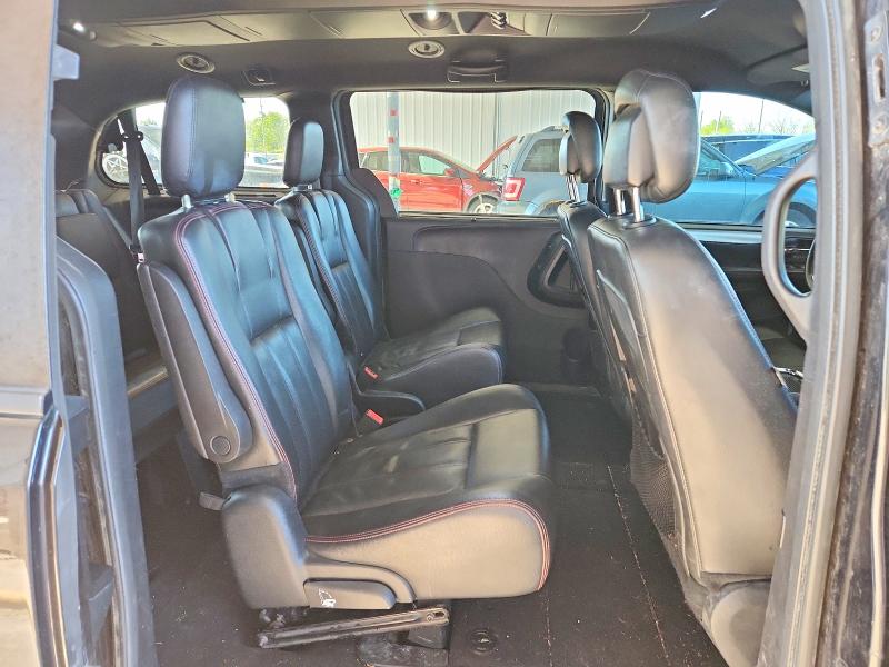 51963926 :رقم المزاد ، 2C4RDGEG0HR779511 vin ، 2017 Dodge Grand Caravan مزاد بيع