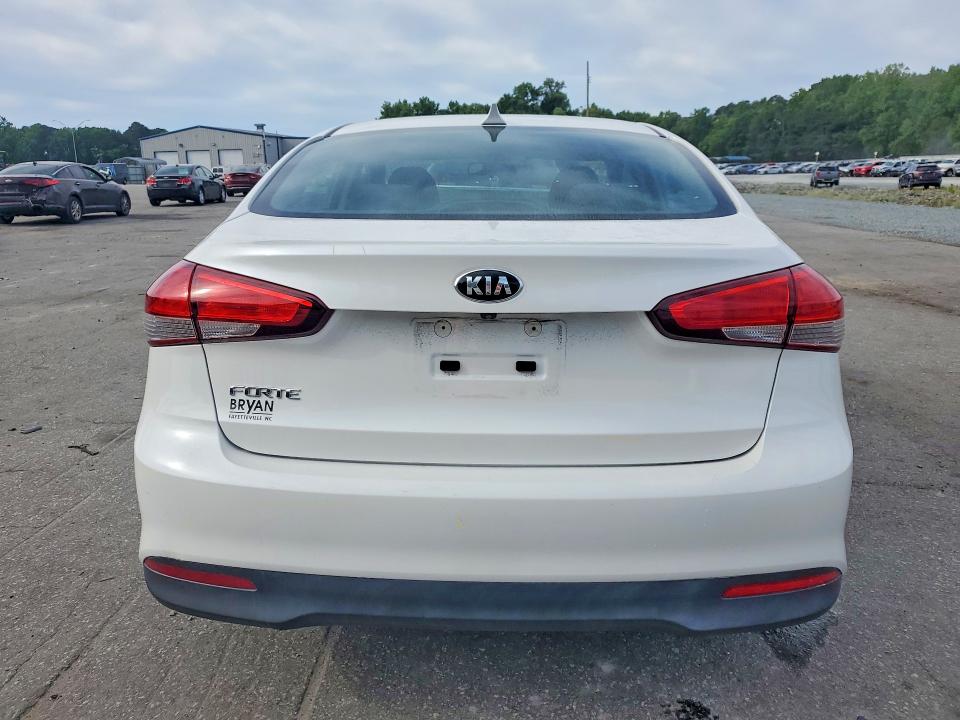 Продажа на аукционе авто 2017 Kia Forte, vin: 3KPFL4A73HE127929, номер лота: 51689666