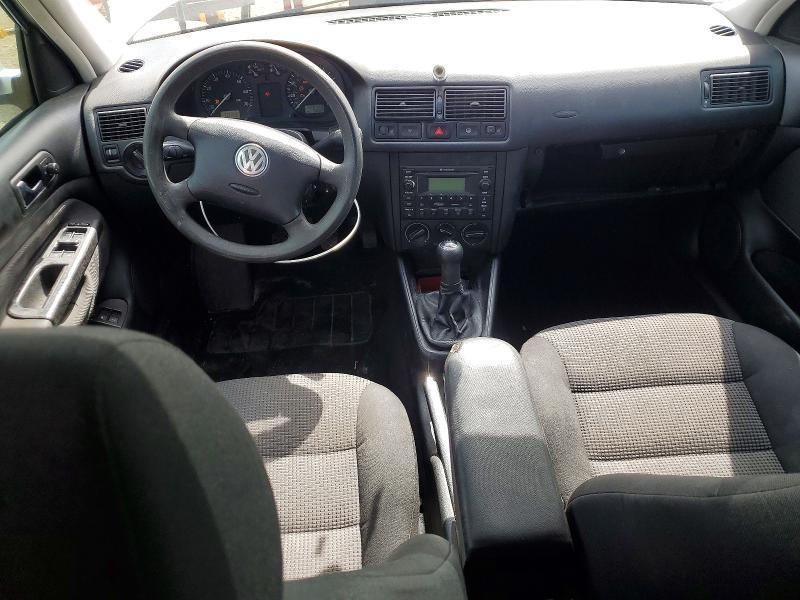 52000036 :رقم المزاد ، 9BWGL61J344040853 vin ، 2004 Volkswagen Golf مزاد بيع