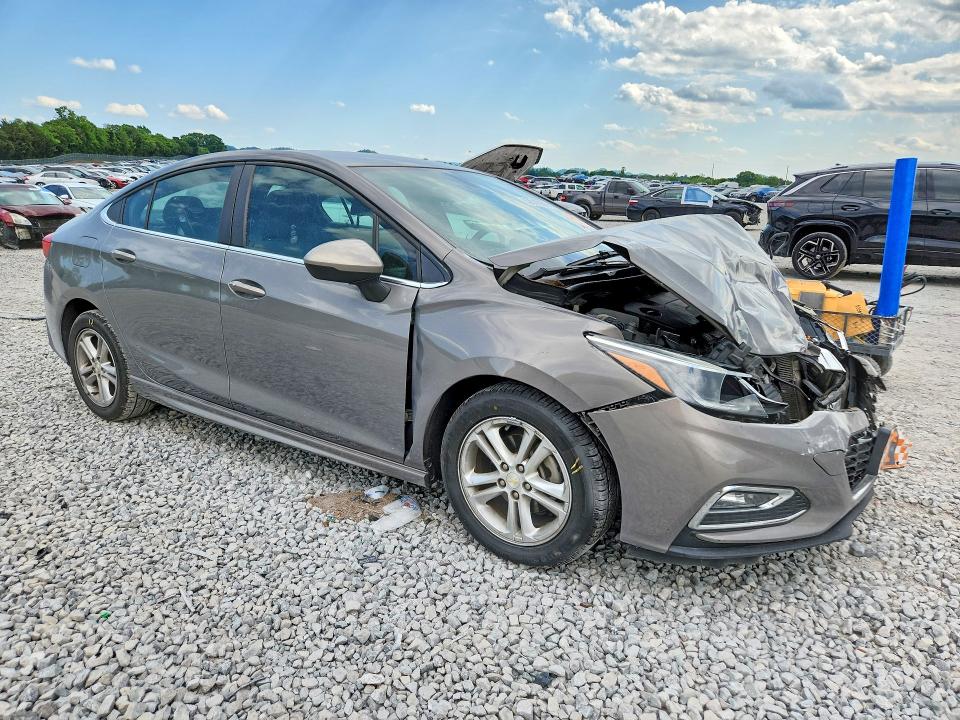 2018 Chevrolet Cruze მანქანა იყიდება აუქციონზე, vin: 1G1BE5SM2J7159711, აუქციონის ნომერი: 53518986