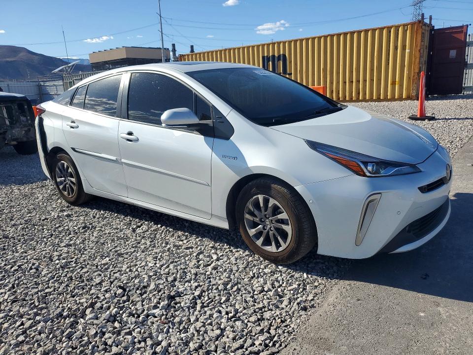 52252136 :رقم المزاد ، JTDKAMFUXN3172954 vin ، 2022 Toyota Prius مزاد بيع