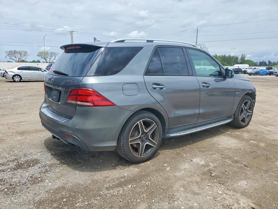 52401986 :رقم المزاد ، 4JGDA6EB5HA980144 vin ، 2017 Mercedes-benz Gle مزاد بيع