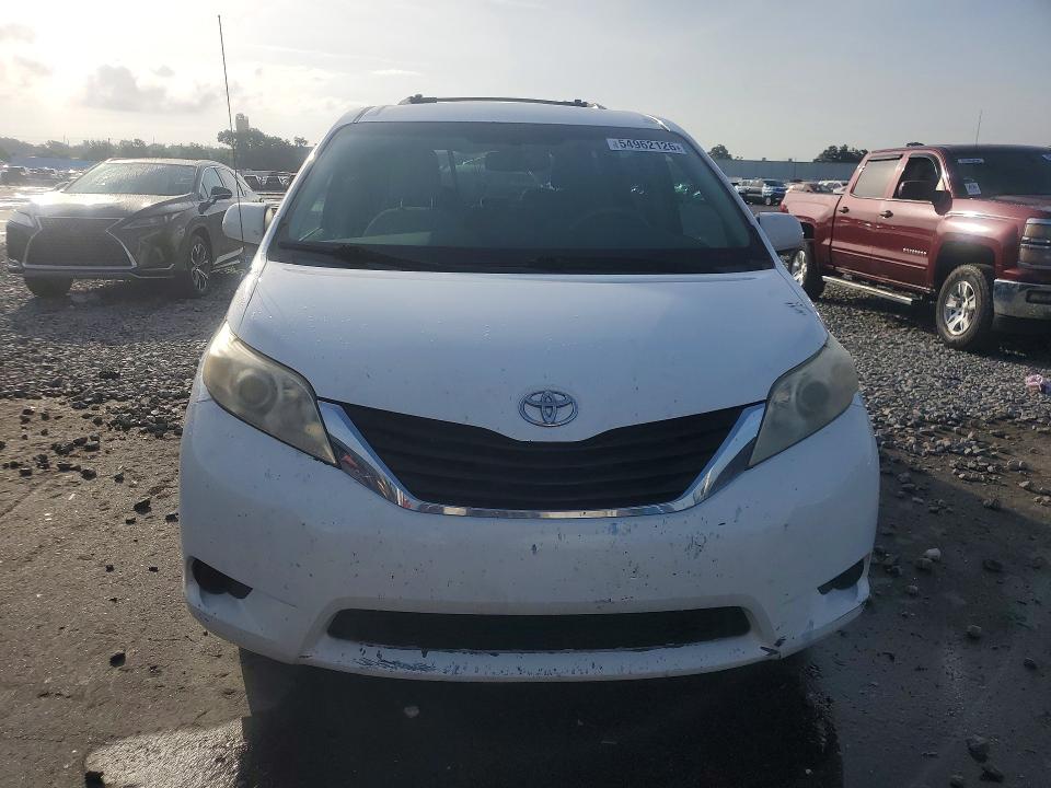 Aukcja sprzedaży 2012 Toyota Sienna, vin: 5TDKK3DC6CS257464, numer aukcji: 54962126