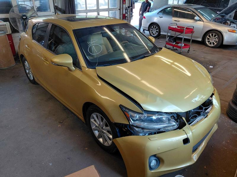 2013 Lexus Ct მანქანა იყიდება აუქციონზე, vin: JTHKD5BH8D2126077, აუქციონის ნომერი: 52777696