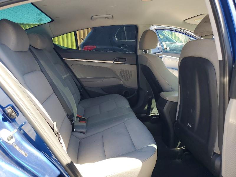 53113426 :رقم المزاد ، 5NPD74LF6JH382463 vin ، 2018 Hyundai Elantra مزاد بيع