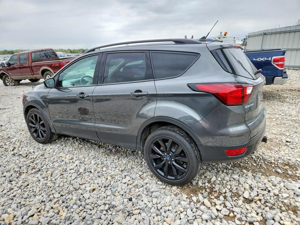 2019 Ford Escape მანქანა იყიდება აუქციონზე, vin: 1FMCU9J98KUC39225, აუქციონის ნომერი: 51614476