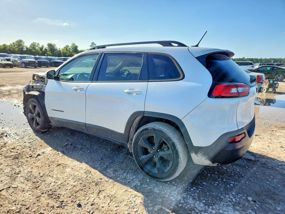 Продажа на аукционе авто 2018 Jeep Cheeroke, vin: 1C4PJLCB1JD537657, номер лота: 55215946