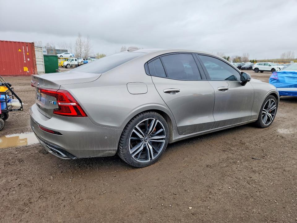 2019 Volvo S60 მანქანა იყიდება აუქციონზე, vin: 7JRA22TM6KG004283, აუქციონის ნომერი: 50418056