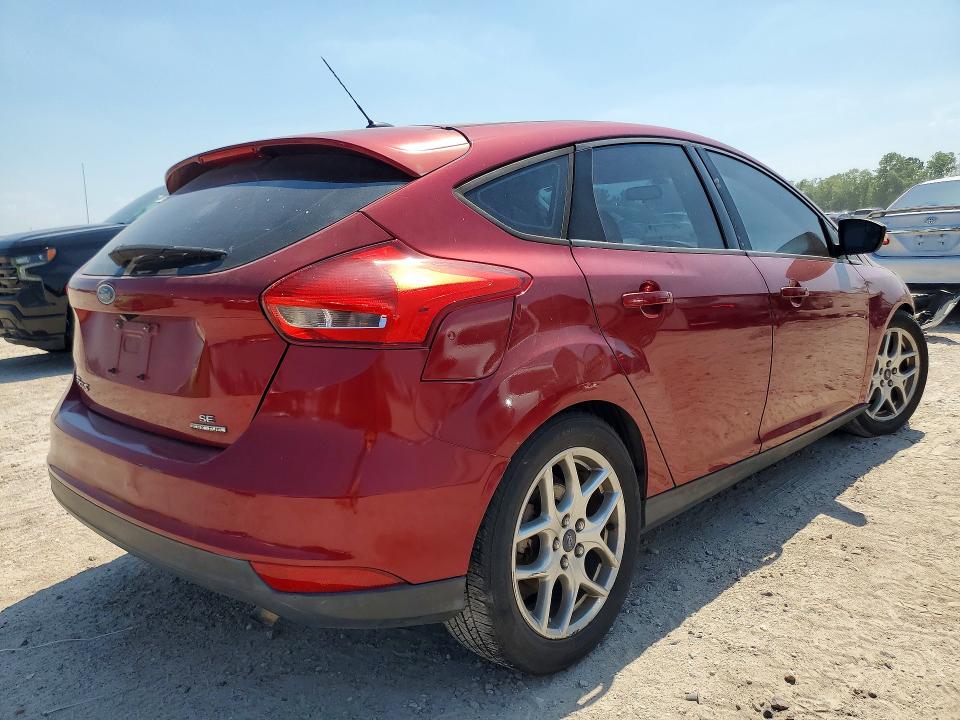53672146 :رقم المزاد ، 1FADP3K20FL252843 vin ، 2015 Ford Focus مزاد بيع