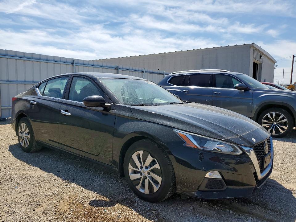 Продажа на аукционе авто 2020 Nissan Altima, vin: 1N4BL4BV2LC140012, номер лота: 54046466